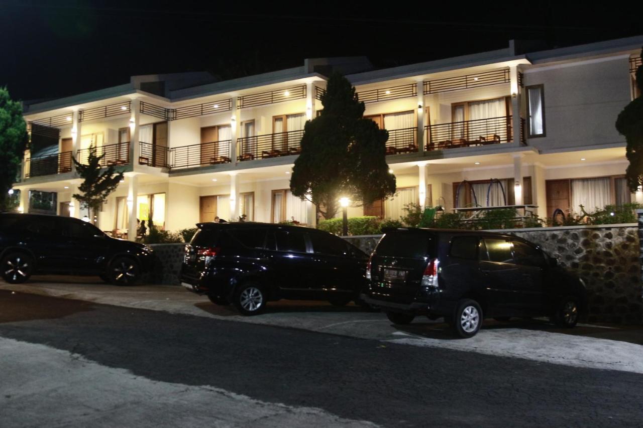 Hotel Pondok Asri Tawangmangu Luaran gambar